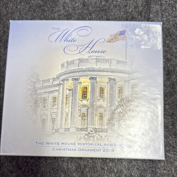 White House Christmas Ornament 2003 - Picture 5 of 6